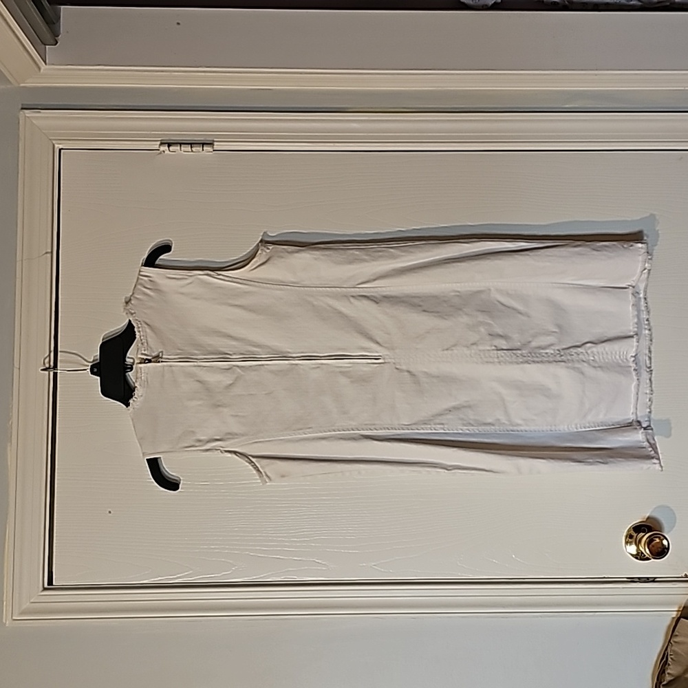 Dress - Picture 3 of 8